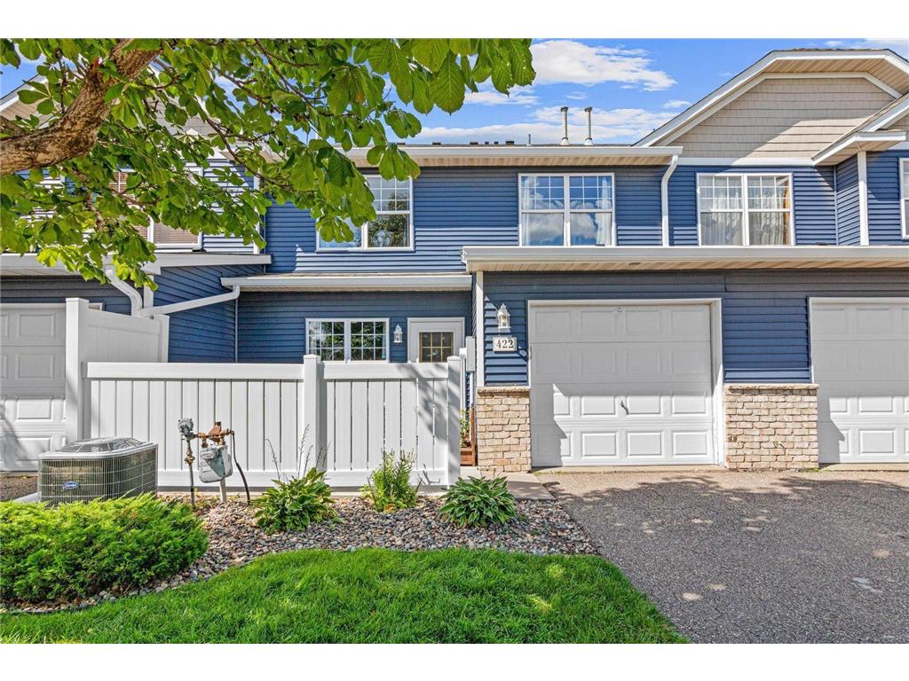 422 Hickory Lane N Oakdale MN 55128 7016965 image1