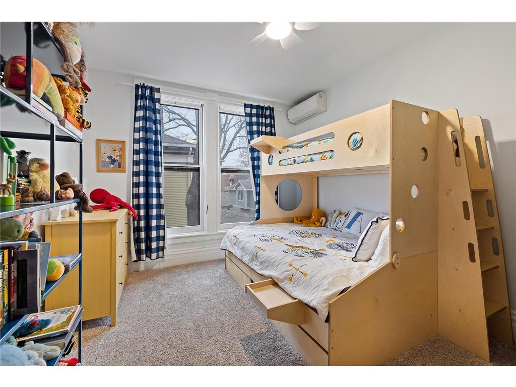 422 Laurel Avenue Saint Paul MN 55102 6777228 image33