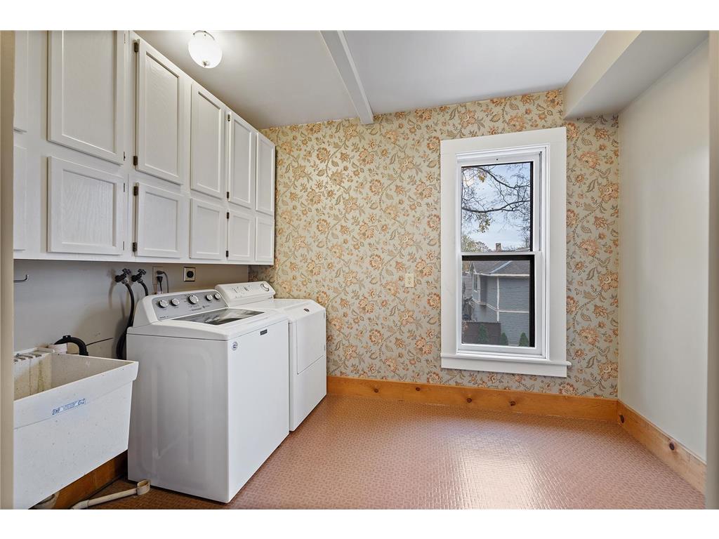 422 Laurel Avenue Saint Paul MN 55102 6777228 image40