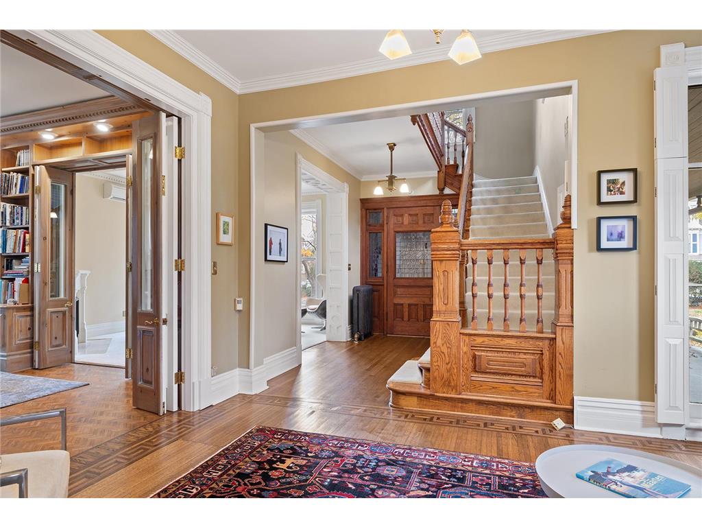 422 Laurel Avenue Saint Paul MN 55102 6777228 image7