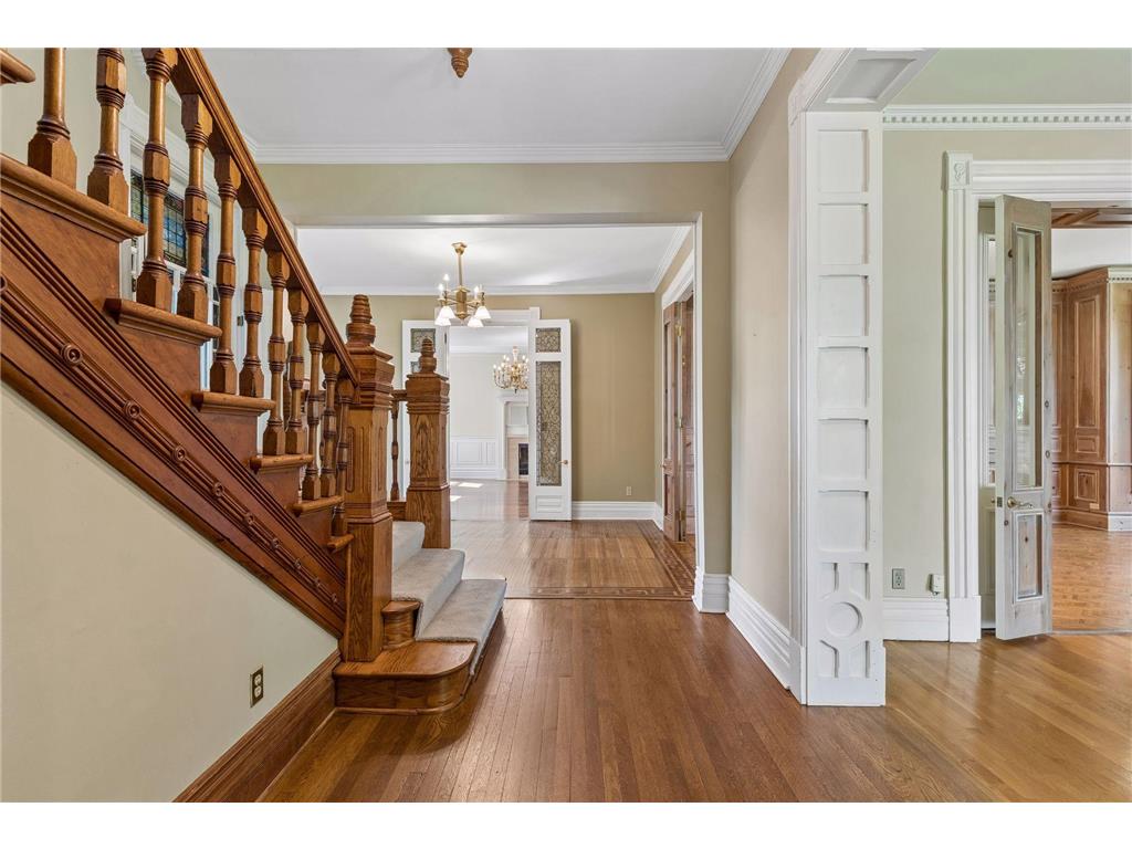 422 Laurel Avenue Saint Paul MN 55102 7106831 image12