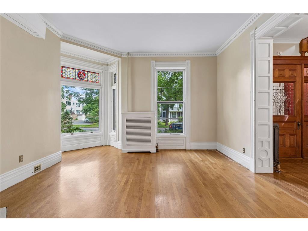 422 Laurel Avenue Saint Paul MN 55102 7106831 image16