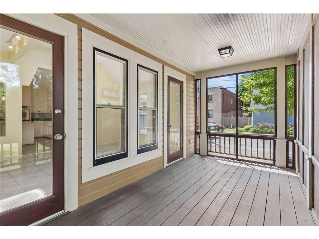 422 Laurel Avenue Saint Paul MN 55102 7106831 image41