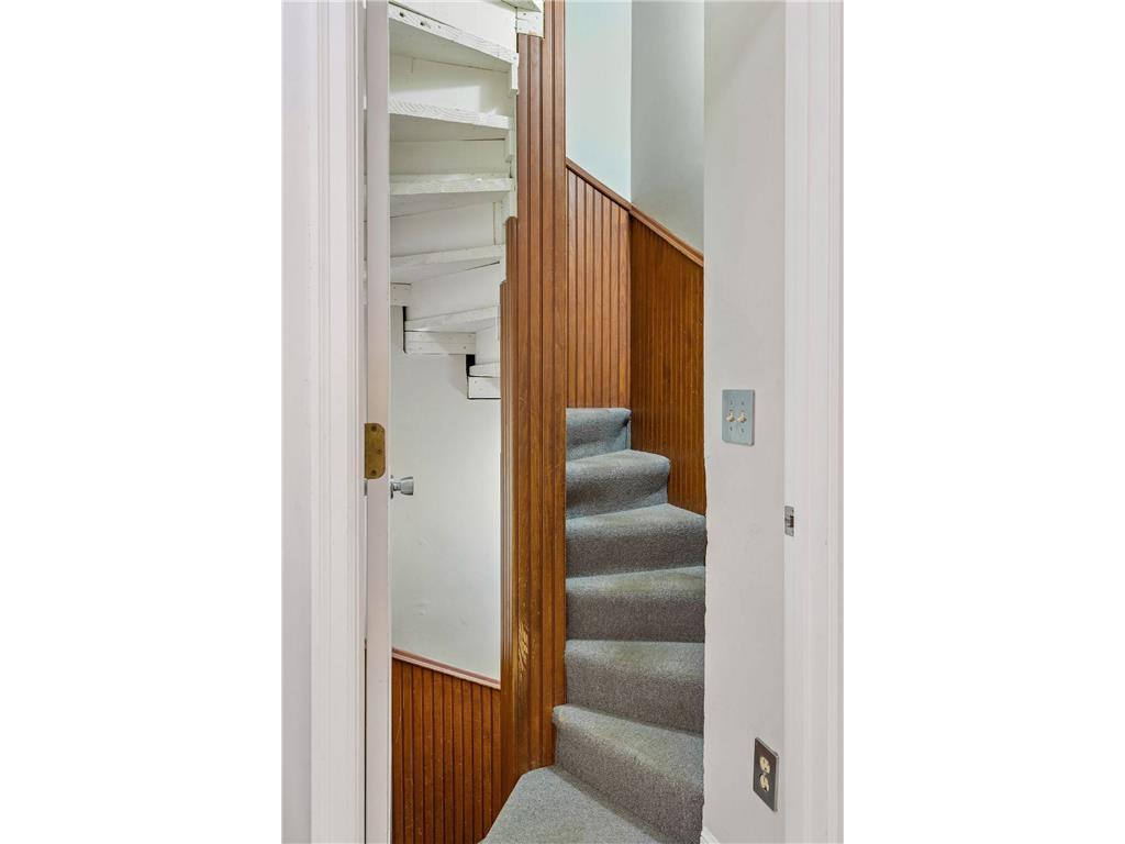 422 Laurel Avenue Saint Paul MN 55102 7106831 image74