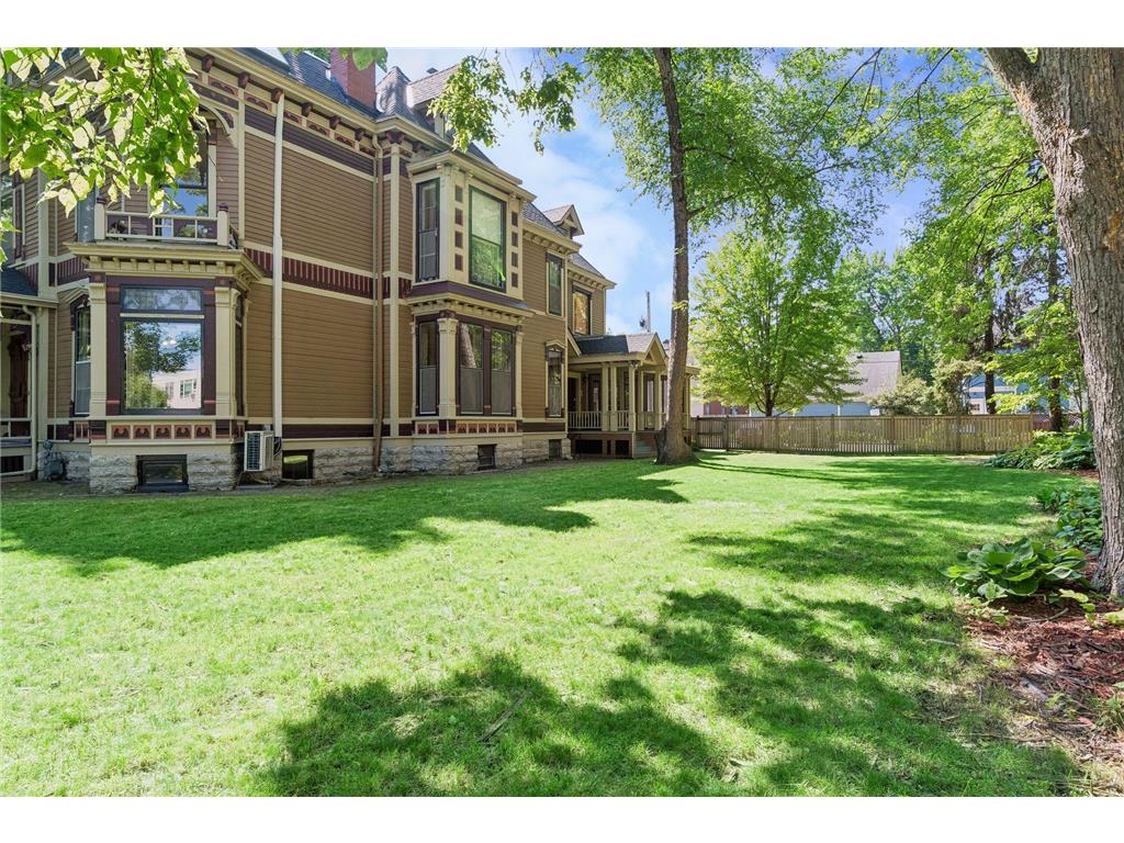 422 Laurel Avenue Saint Paul MN 55102 7106831 image81