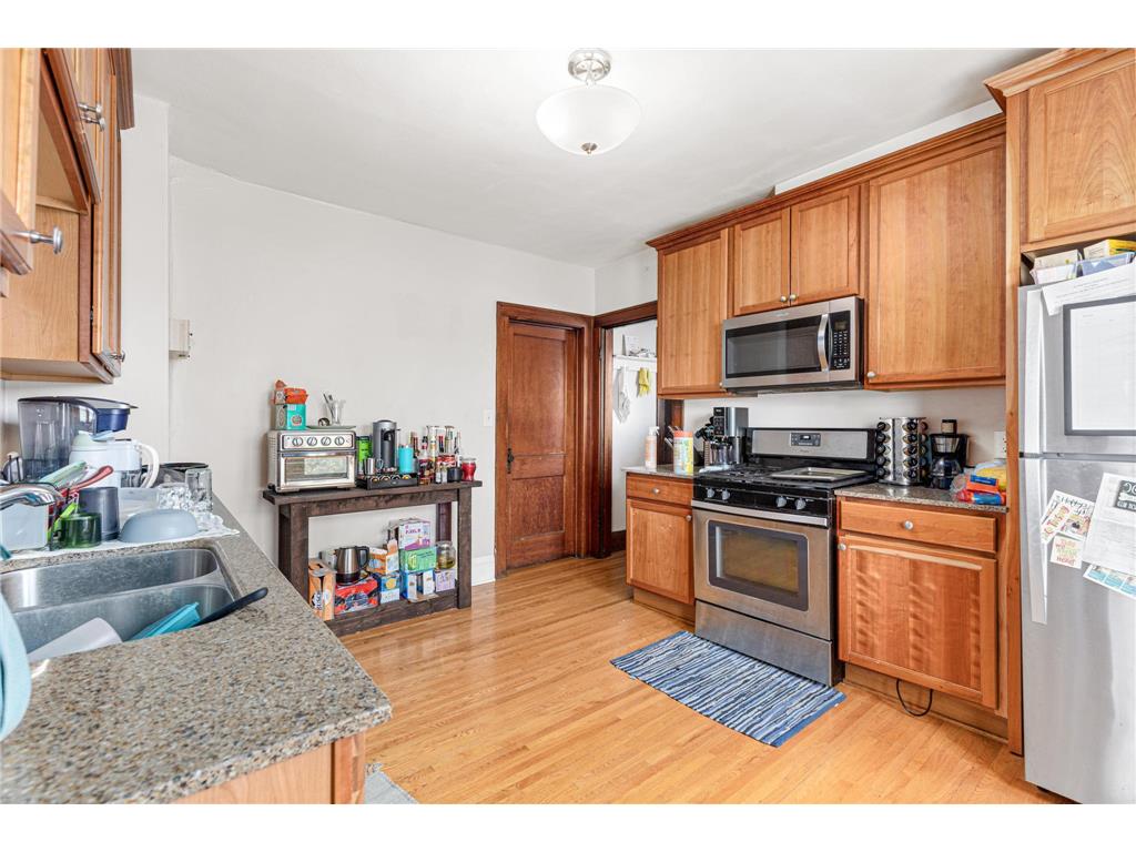 422 Pierce Street N Saint Paul MN 55104 7055997 image4