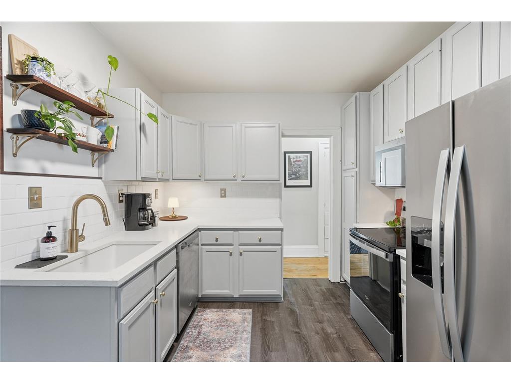 4220 Minnehaha Avenue Minneapolis MN 55406 7085546 image14