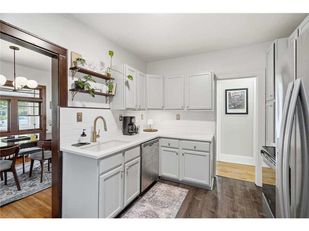 4220 Minnehaha Avenue Minneapolis MN 55406 7085546 image15