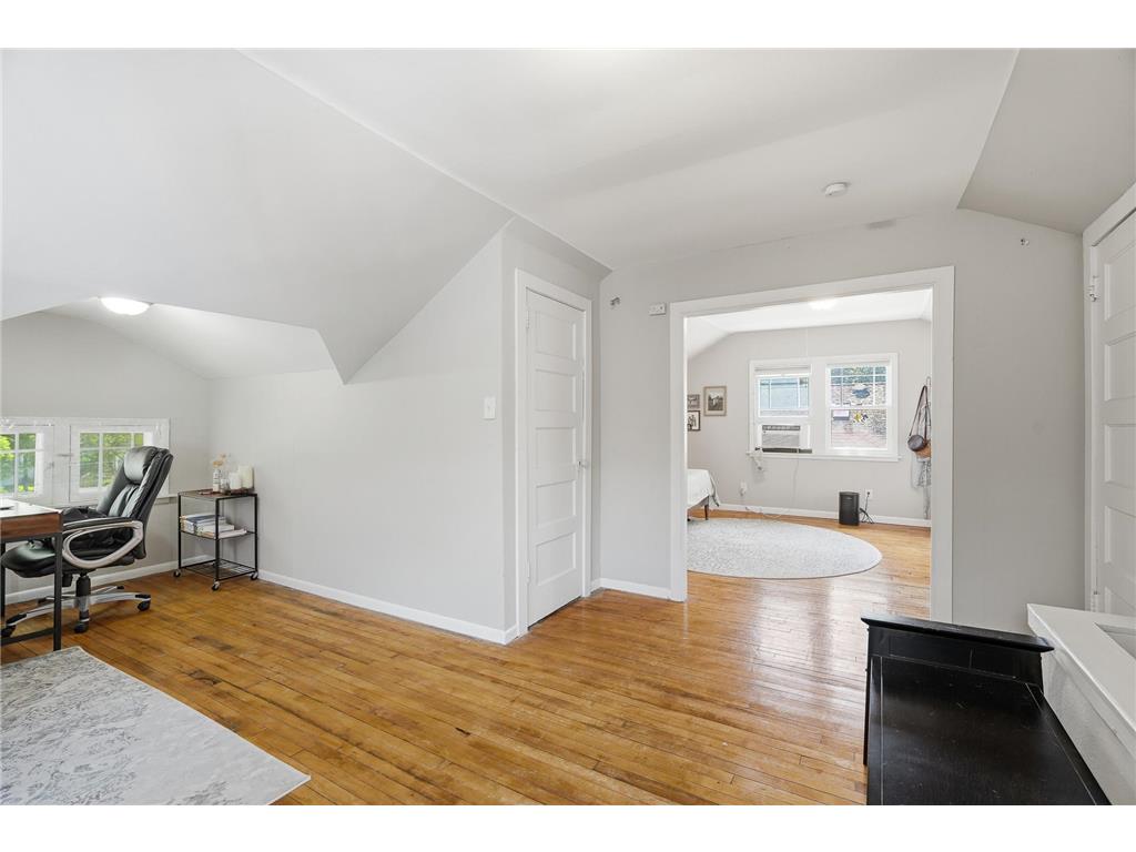 4220 Minnehaha Avenue Minneapolis MN 55406 7085546 image23