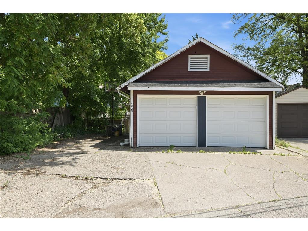 4220 Minnehaha Avenue Minneapolis MN 55406 7085546 image38