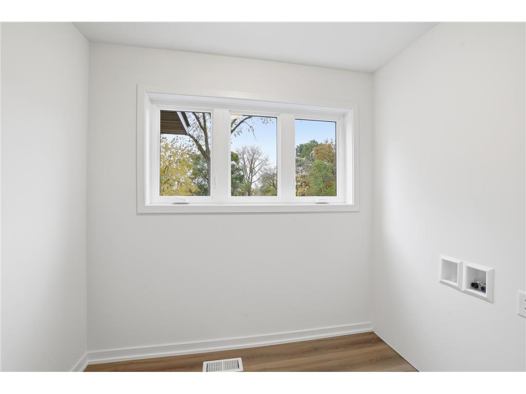 4220 Nevada Avenue N New Hope MN 55428 6815404 image14