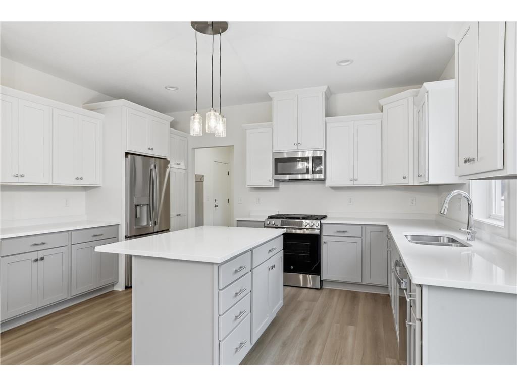 4220 Nevada Avenue N New Hope MN 55428 6815404 image4