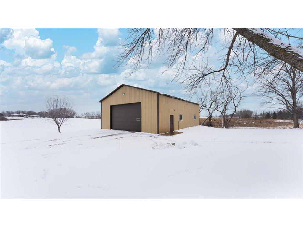 4221 75th Street NW Pennock MN 56279 6814557 image3