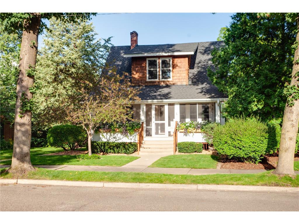 4221 Abbott Avenue S Minneapolis MN 55410 6776178 image1