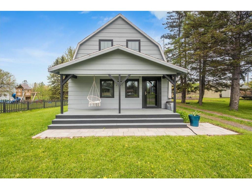 4221 E 1st Street Superior WI 54880 6540146 image1