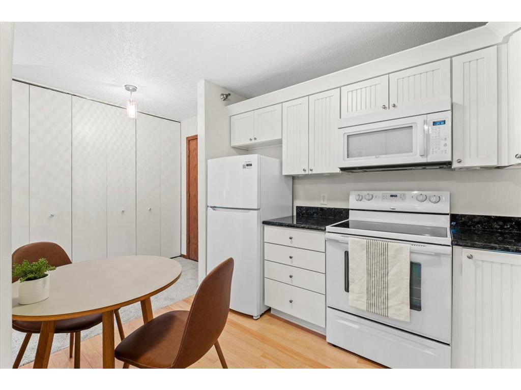 4221 Upton Avenue S #106 Minneapolis MN 55410 7028808 image7