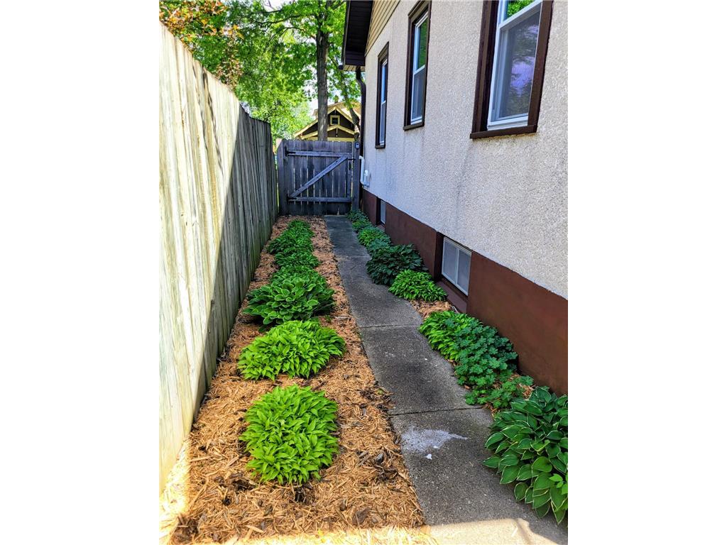 4224 45th Avenue S Minneapolis MN 55406 7077644 image33
