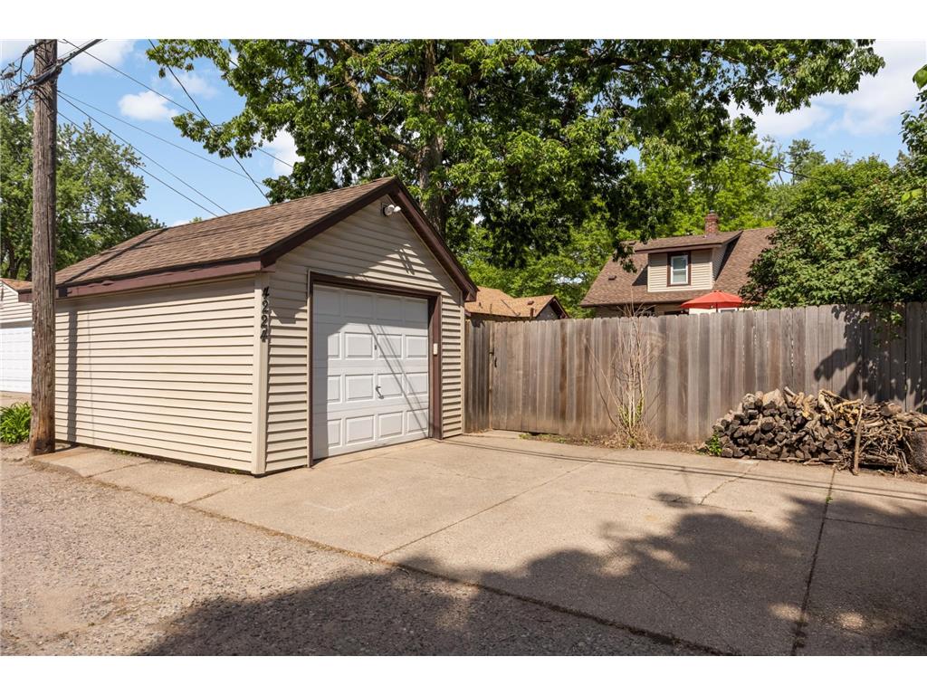 4224 45th Avenue S Minneapolis MN 55406 7077644 image37