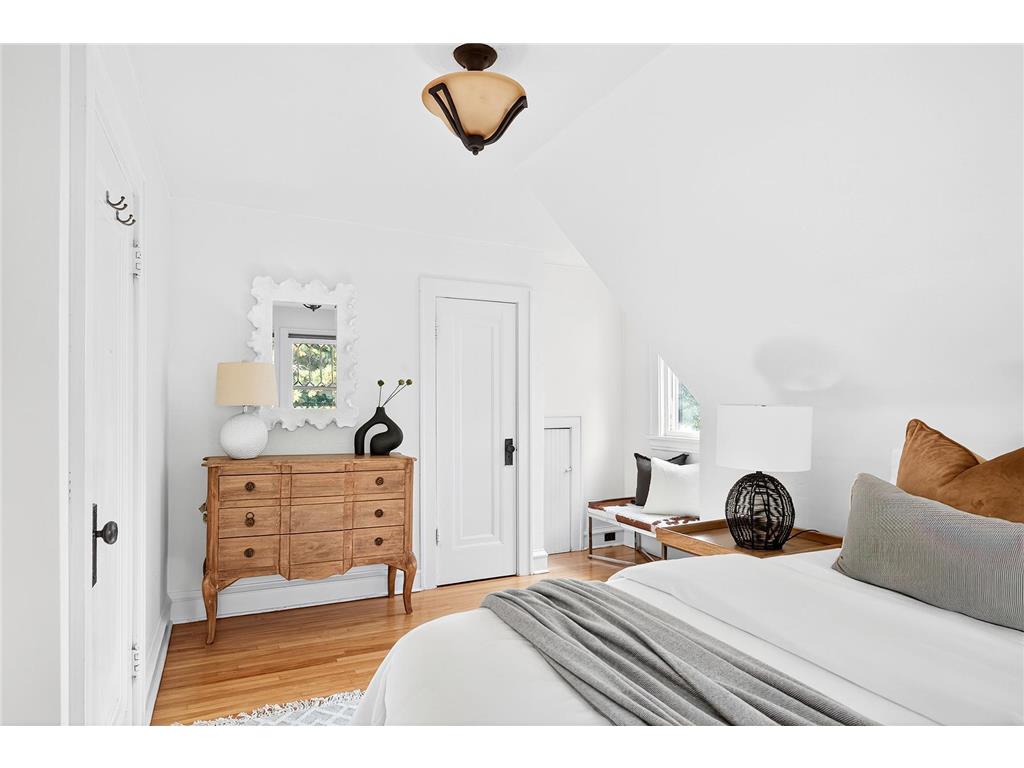 4224 Drew Avenue S Minneapolis MN 55410 6774883 image24