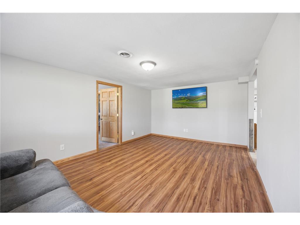 4225 124th Avenue Clear Lake MN 55319 7059334 image26