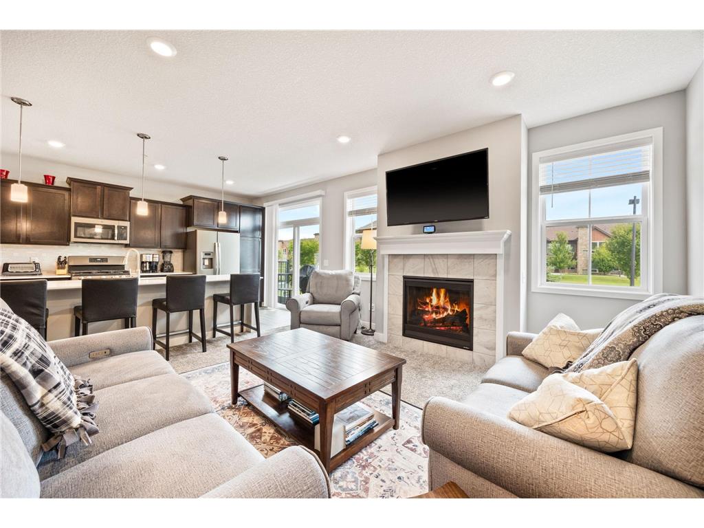 4226 Corn Silk Way Woodbury MN 55129 6588308 image1