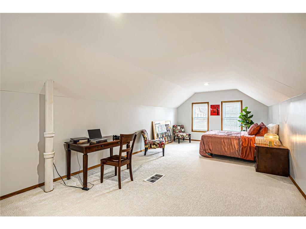 4227 Fremont Avenue N Minneapolis MN 55412 7048253 image13