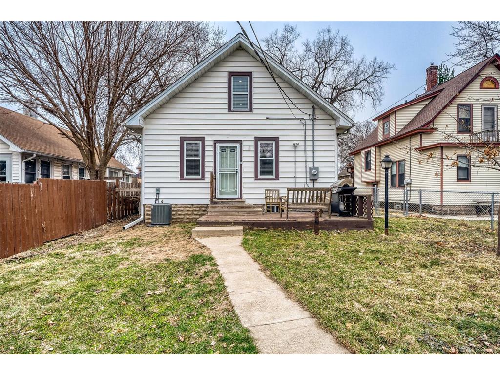 4227 Fremont Avenue N Minneapolis MN 55412 7048253 image14