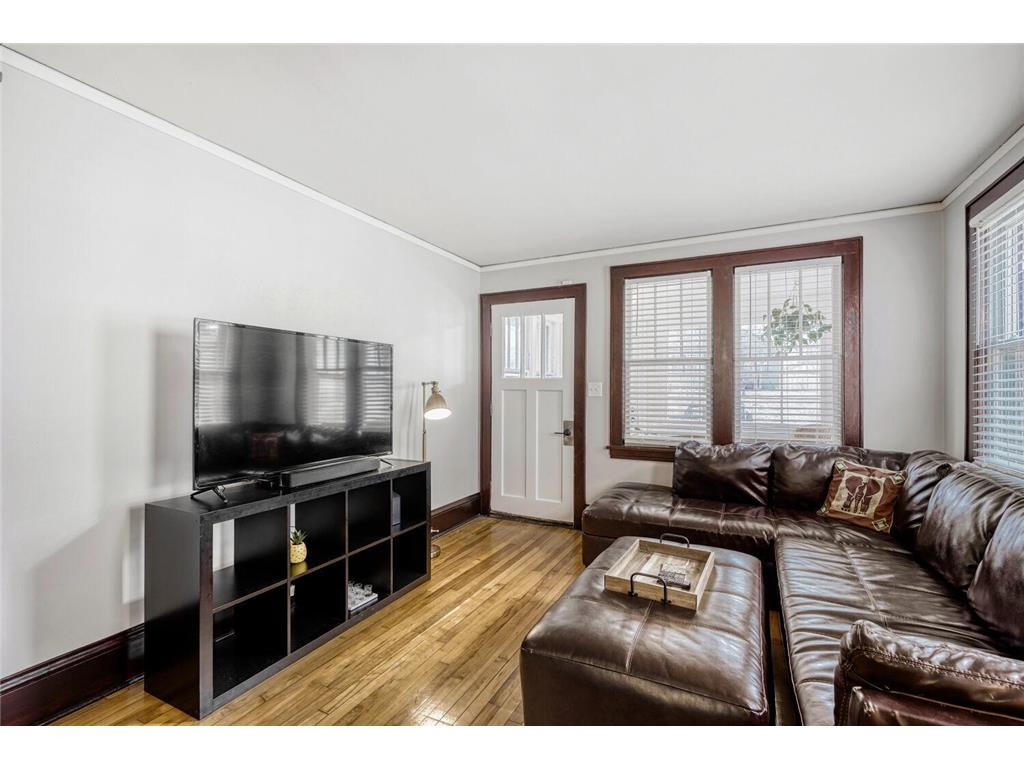 4227 Fremont Avenue N Minneapolis MN 55412 7048253 image3