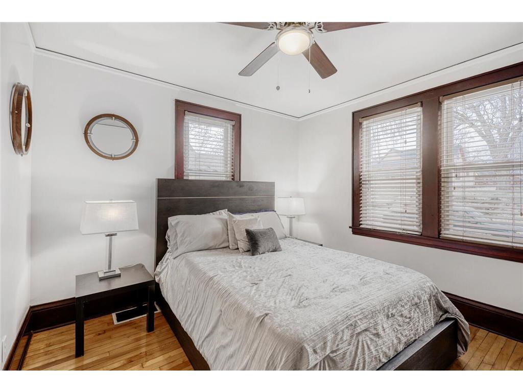 4227 Fremont Avenue N Minneapolis MN 55412 7048253 image9