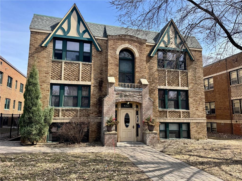 4227 Nicollet Avenue #1 Minneapolis MN 55409 7045929 image1