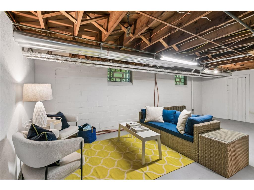 4227 Washburn Avenue N Minneapolis MN 55412 7088937 image26
