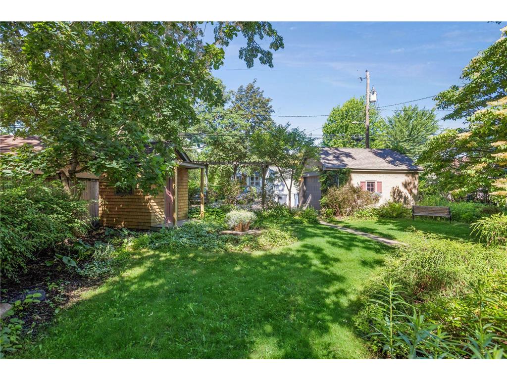 4227 Washburn Avenue N Minneapolis MN 55412 7088937 image35