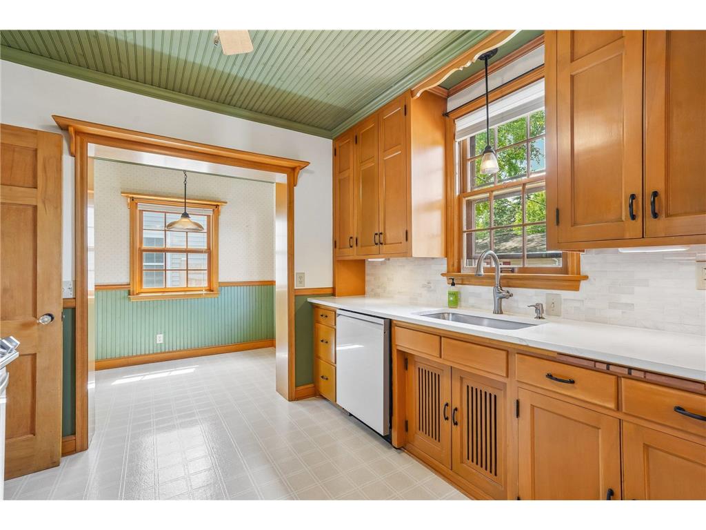 4227 York Avenue N Robbinsdale MN 55422 7081598 image12