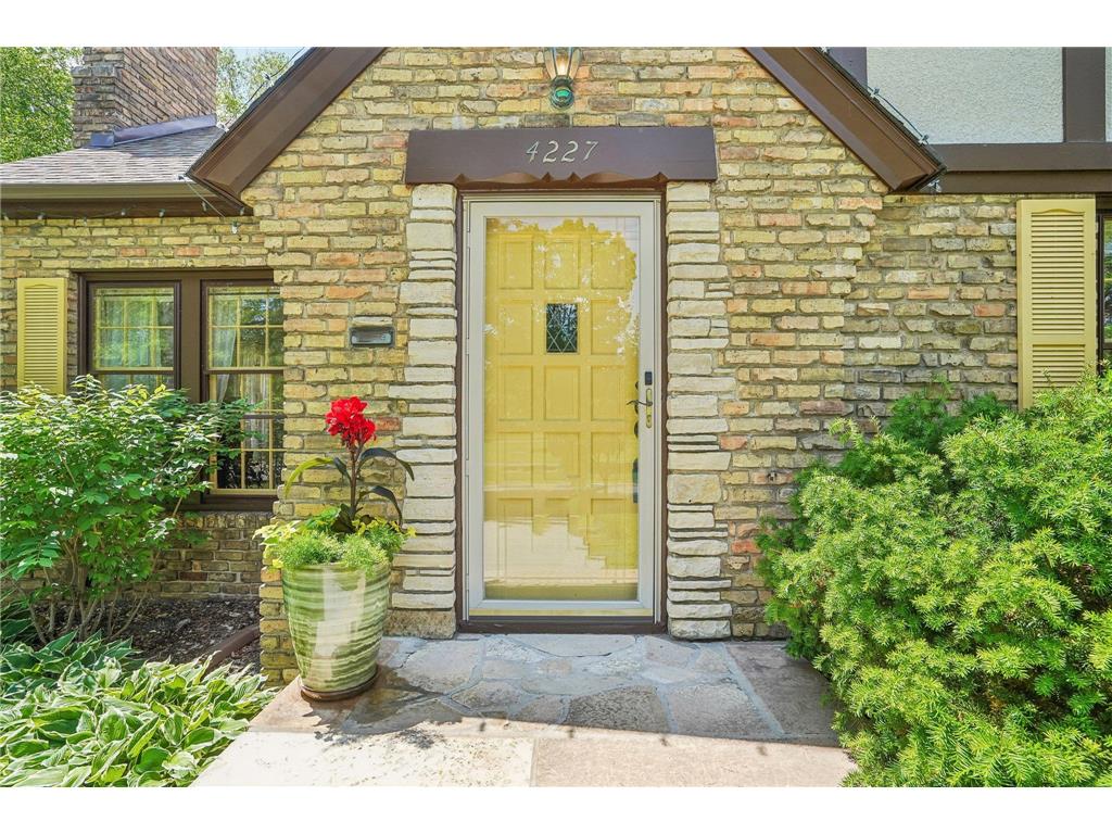 4227 York Avenue N Robbinsdale MN 55422 7081598 image3