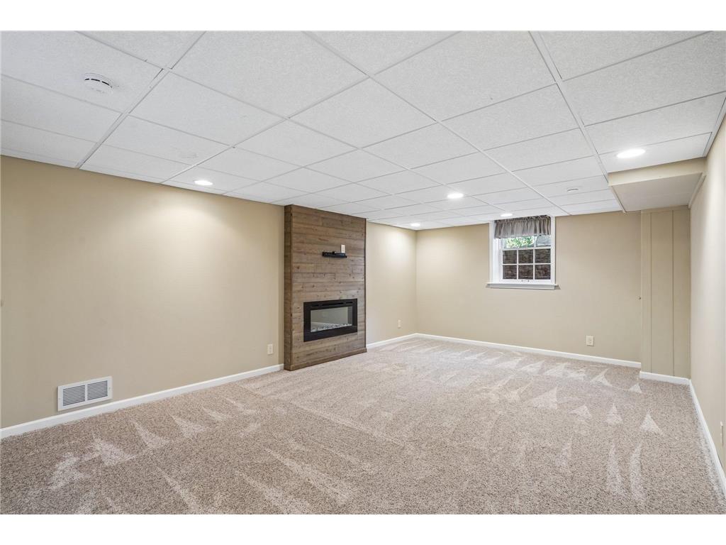 4227 York Avenue N Robbinsdale MN 55422 7081598 image31