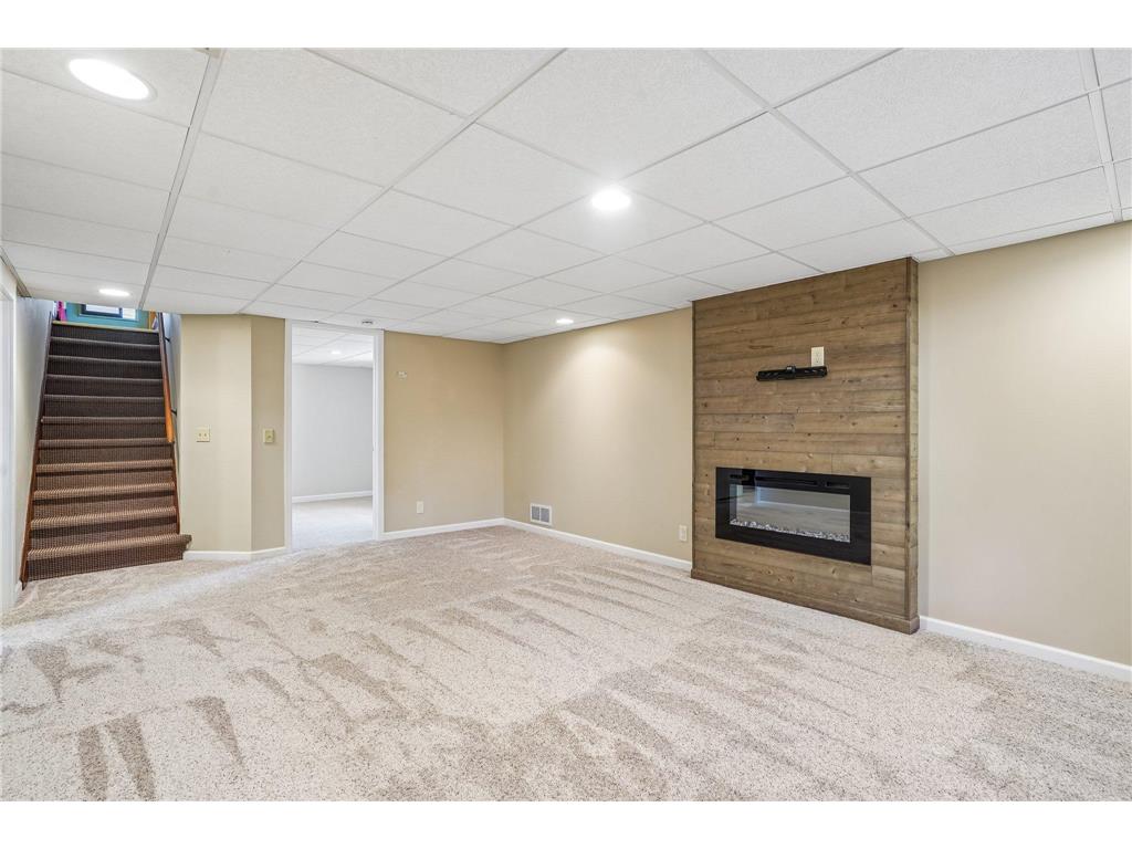 4227 York Avenue N Robbinsdale MN 55422 7081598 image32