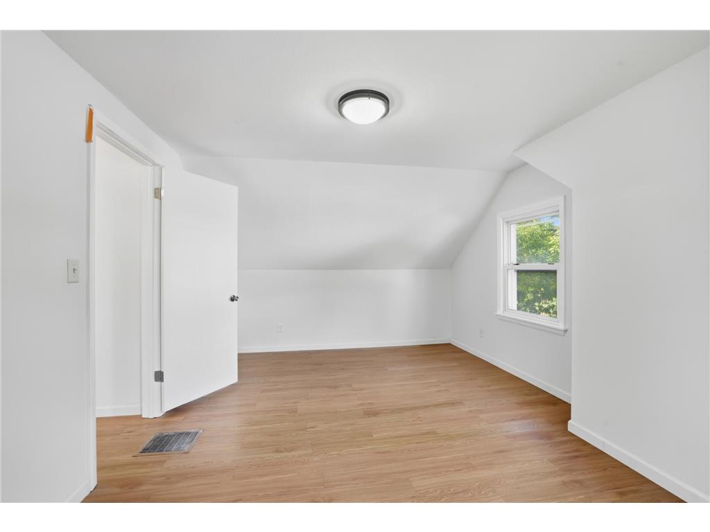 4228 Halifax Avenue N Robbinsdale MN 55422 6804361 image18