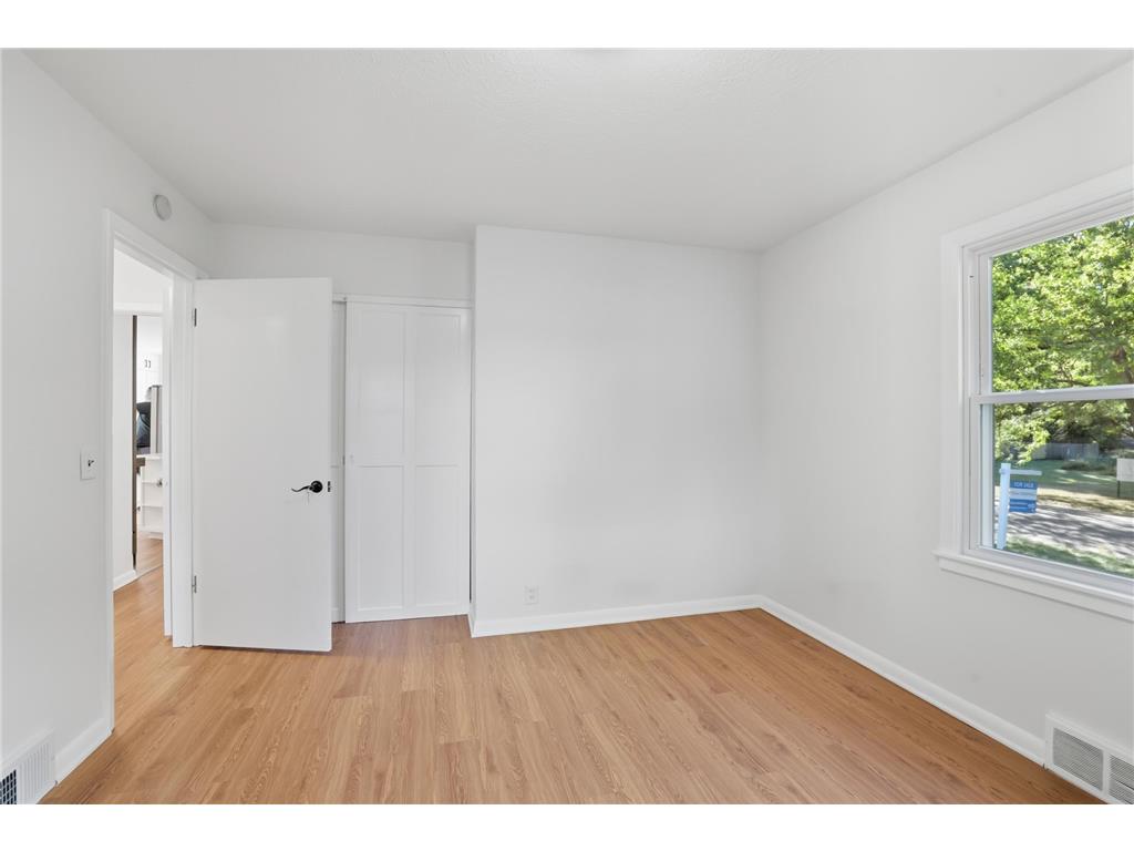 4228 Halifax Avenue N Robbinsdale MN 55422 6804361 image19