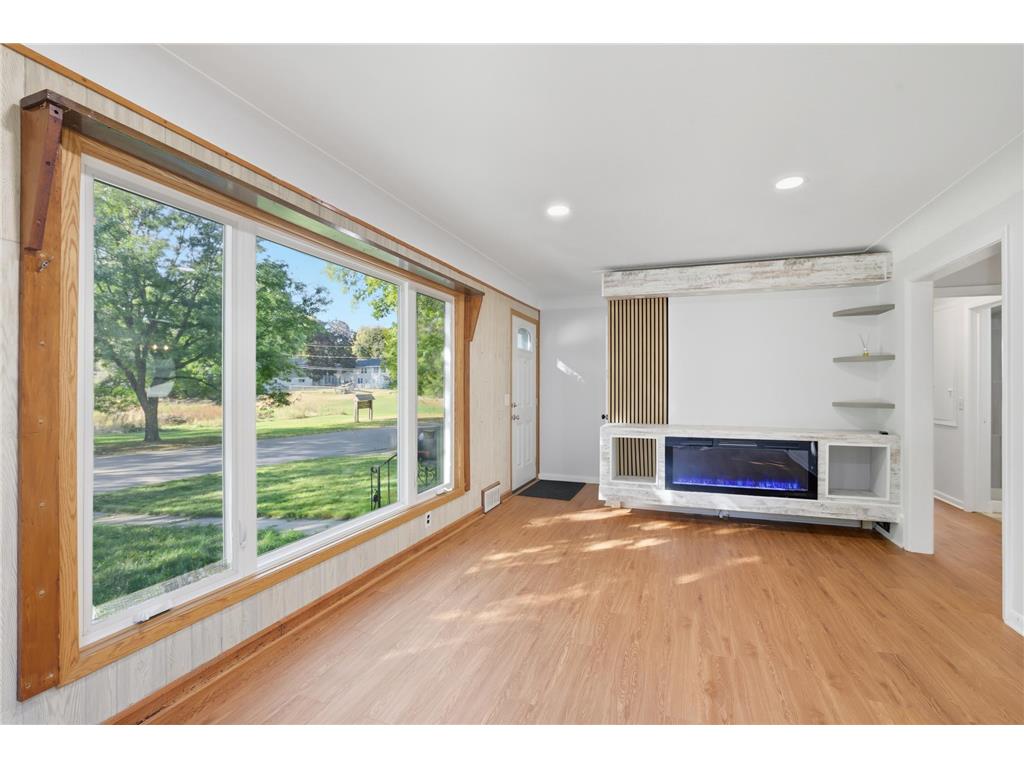 4228 Halifax Avenue N Robbinsdale MN 55422 6804361 image2