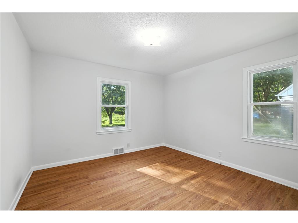 4228 Halifax Avenue N Robbinsdale MN 55422 6804361 image25