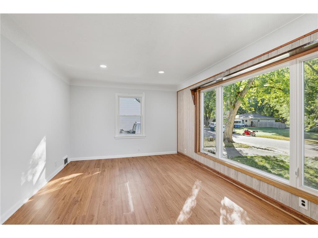 4228 Halifax Avenue N Robbinsdale MN 55422 6804361 image5