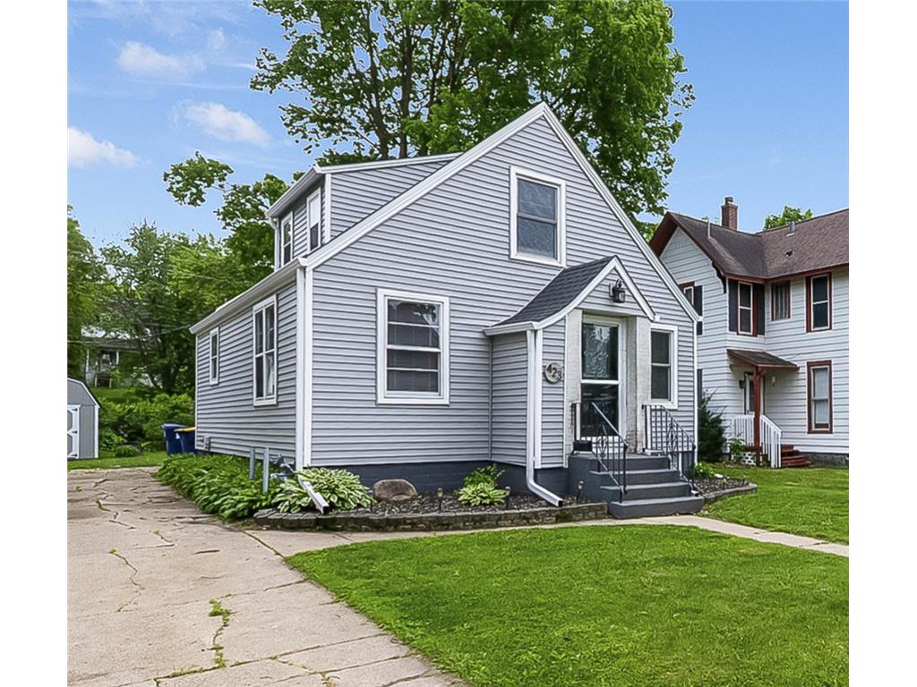 423 1st Street NW Faribault MN 55021 6705858 image1
