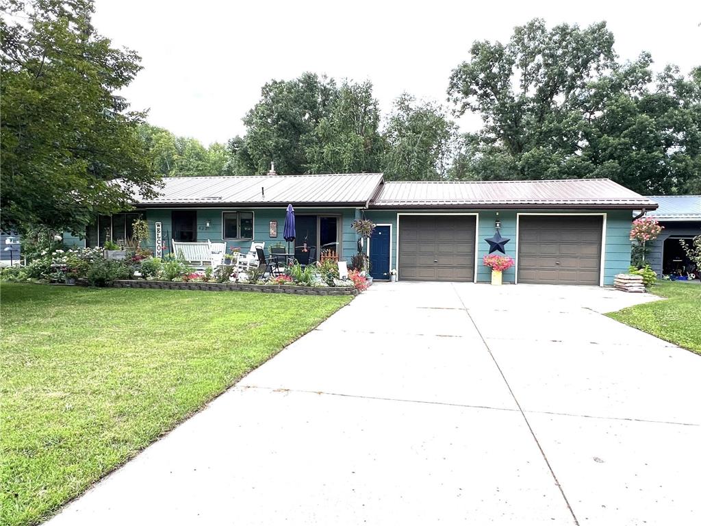 423 2nd Avenue SW Clearbrook MN 56634 6590377 image1