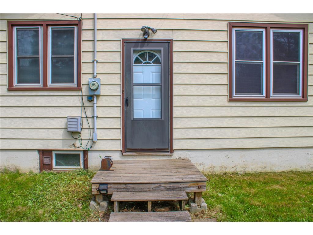 423 38th Street E Hibbing MN 55746 7084897 image4