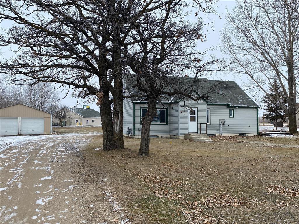 423 E Jefferson Avenue, Mahnomen, MN, 56557 MLS 6512145 Edina Realty