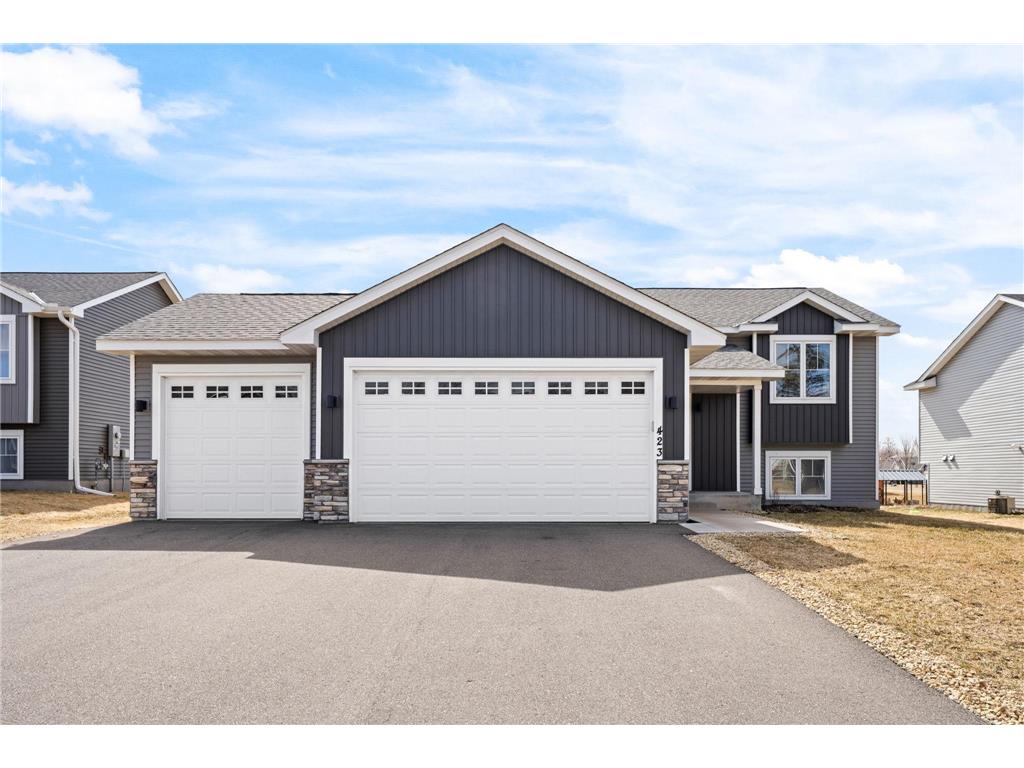423 Eagle Street NW Isanti MN 55040 7073741 image1