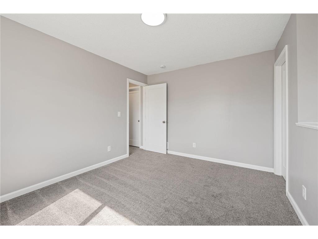 423 Eagle Street NW Isanti MN 55040 7073741 image31