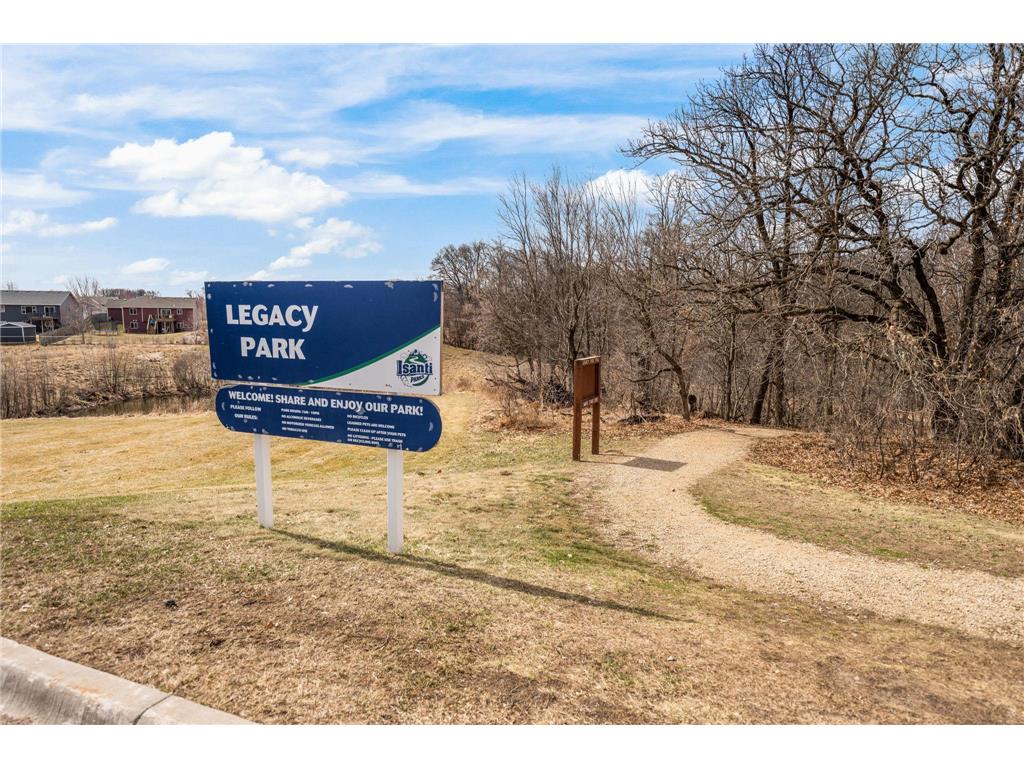 423 Eagle Street NW Isanti MN 55040 7073741 image41