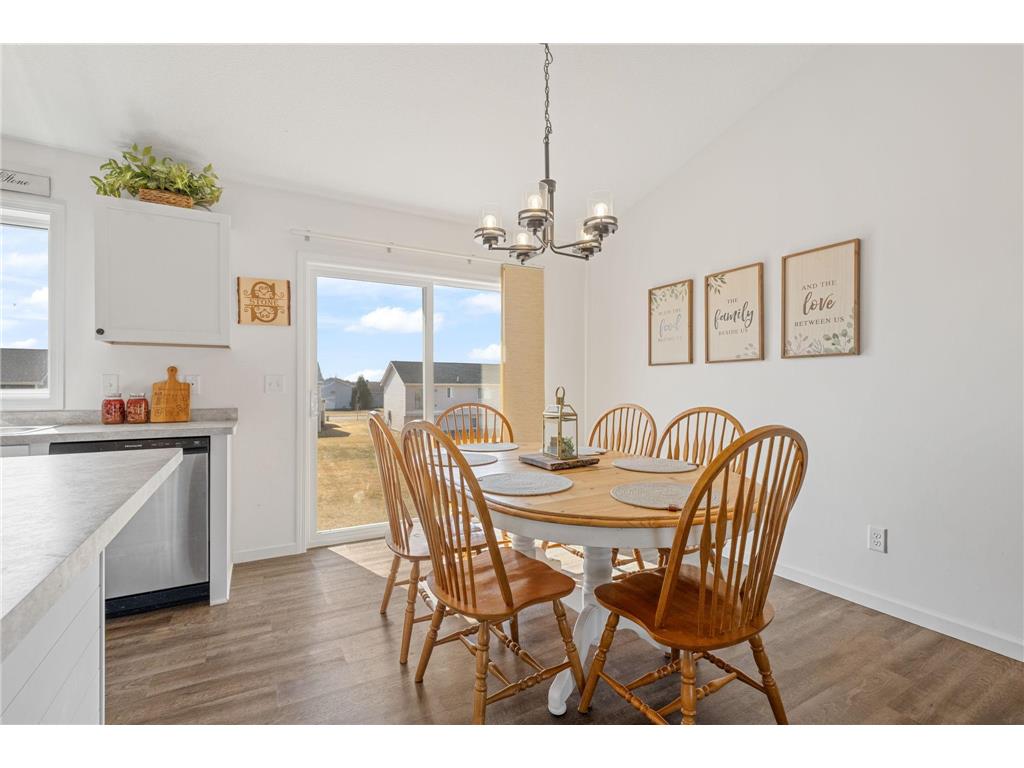 423 Eagle Street NW Isanti MN 55040 7073741 image6