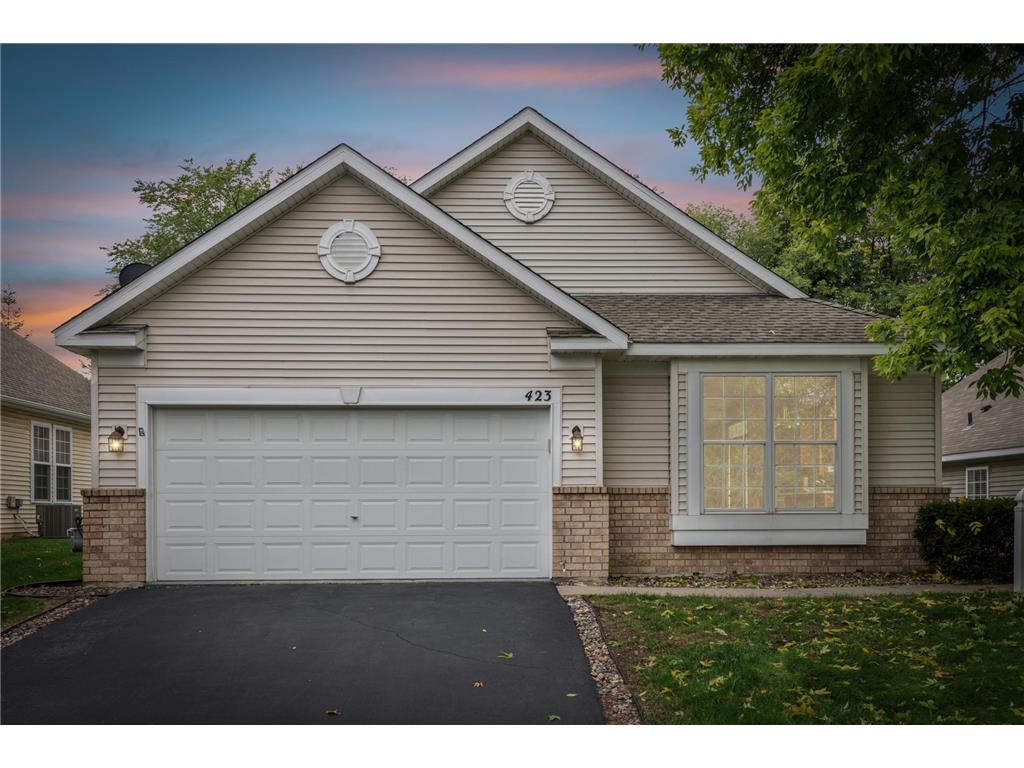 423 Meadowood Lane Burnsville MN 55337 6458659 image1